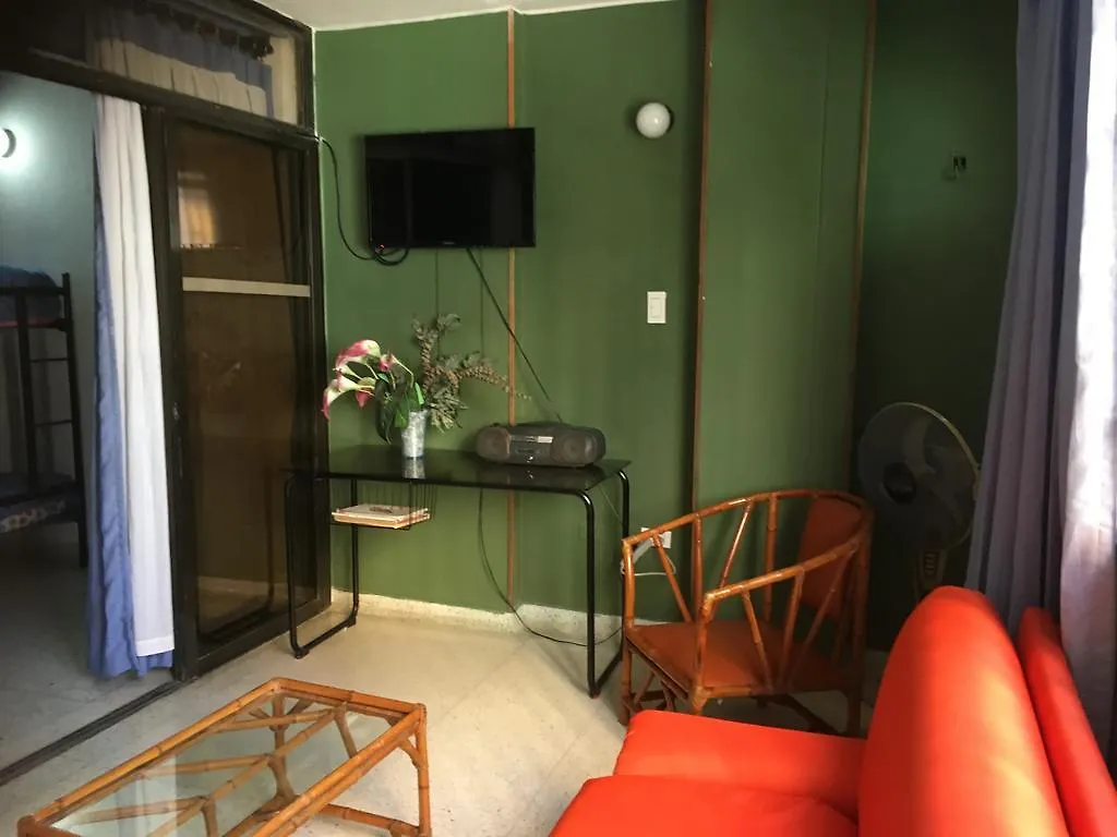 Apartamentos Arriendo Rodadero サンタ・マルタ アパート